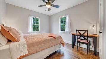 3 chambres, bureau, fer et planche Ă repasser, Wi-Fi gratuit