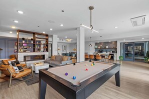 Smart TV, offices