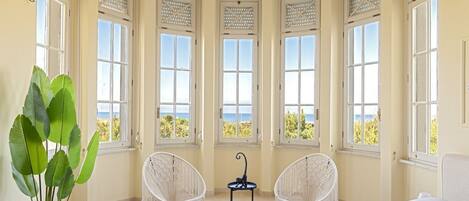 1 bedroom, iron/ironing board