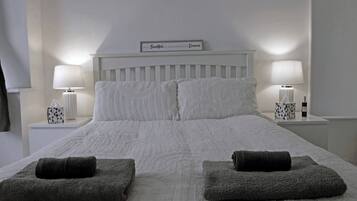 2 bedrooms