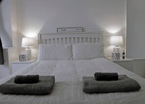 Bungalow, 2 Bedrooms, Patio, City View | 2 bedrooms - Peaceful Retreat in Southampton's Countryside (Southampton)