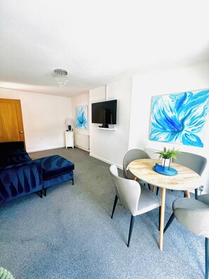 Living room - Peaceful Retreat in Southampton's Countryside (Southampton)