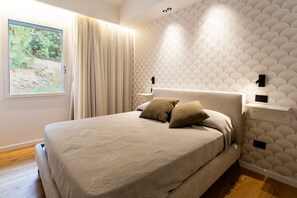 4 Schlafzimmer, Bügeleisen/Bügelbrett, WLAN, Bettwäsche