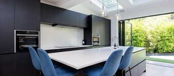 The Garden Home, by Veeve