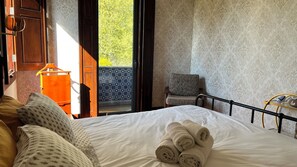 1 bedroom, free WiFi - Vila Camélia - Amantes Suite with balcony (Porto)