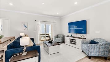 Smart TV, table football