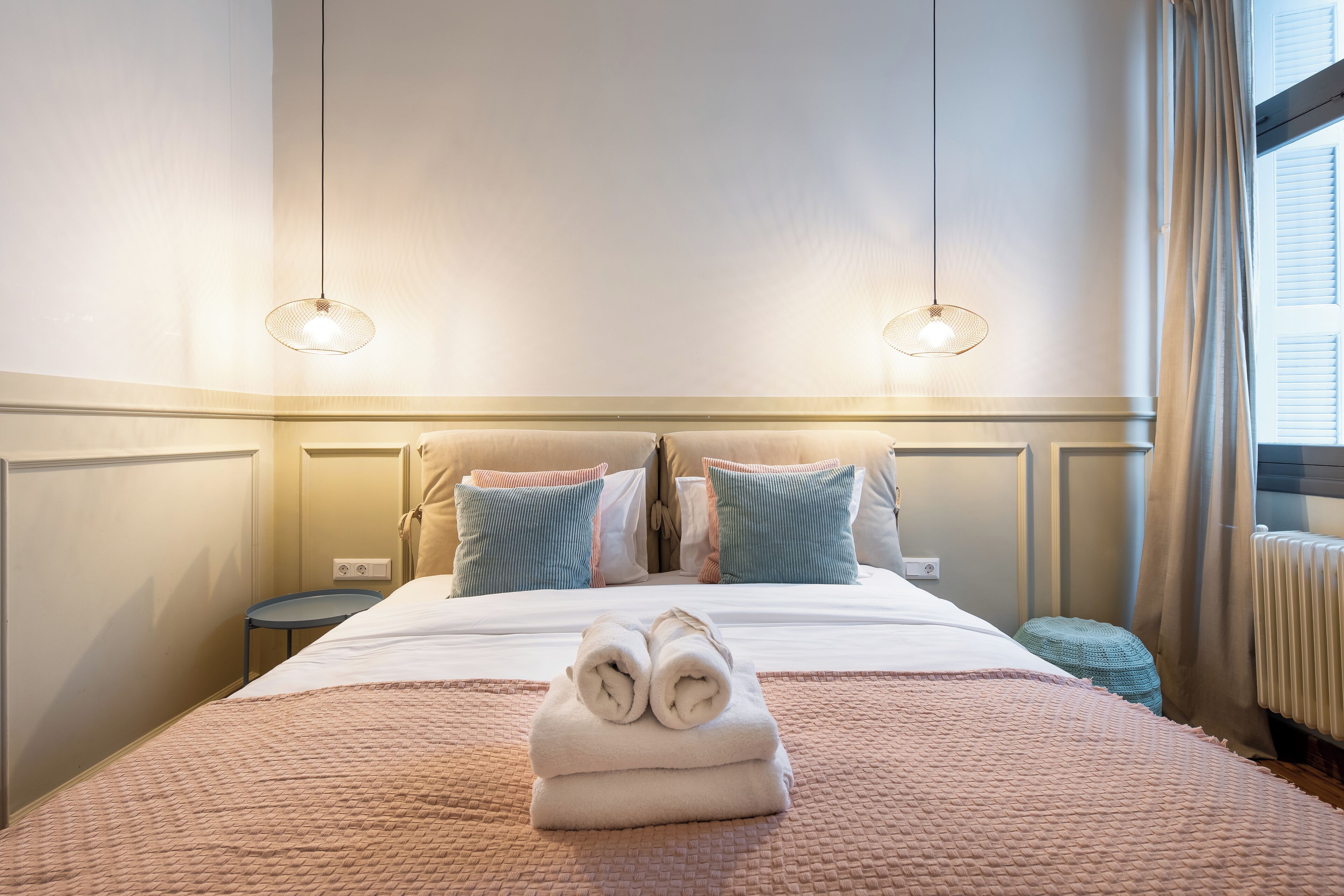 Apartment, 3 Bedrooms, Kitchen, City View | 3 bedrooms, in-room safe, blackout curtains, iron/ironing board