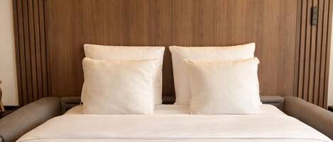 コンフォート スタジオ シティビュー | リビング エリア | 80 cmのスマートテレビ (デジタル放送視聴可)