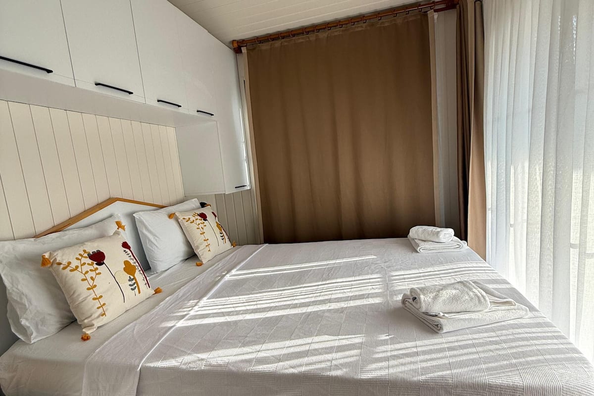 Triple Room, Pool View