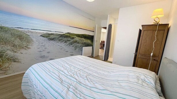 Room - 6-room Villa, 9 ppl, 50m to beach with Wifi (Jullouville)