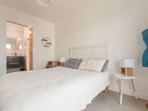 3 bedrooms, free WiFi - Spacious house in Le Bois-Plage-en-Ré with terrace and parking (Le Bois-Plage-en-Ré)