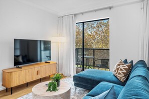 Smart-TV, DVD-Player