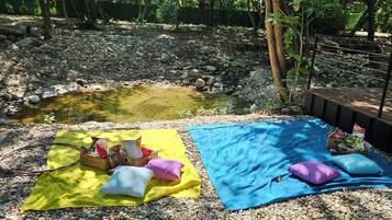 BBQ/picnic area