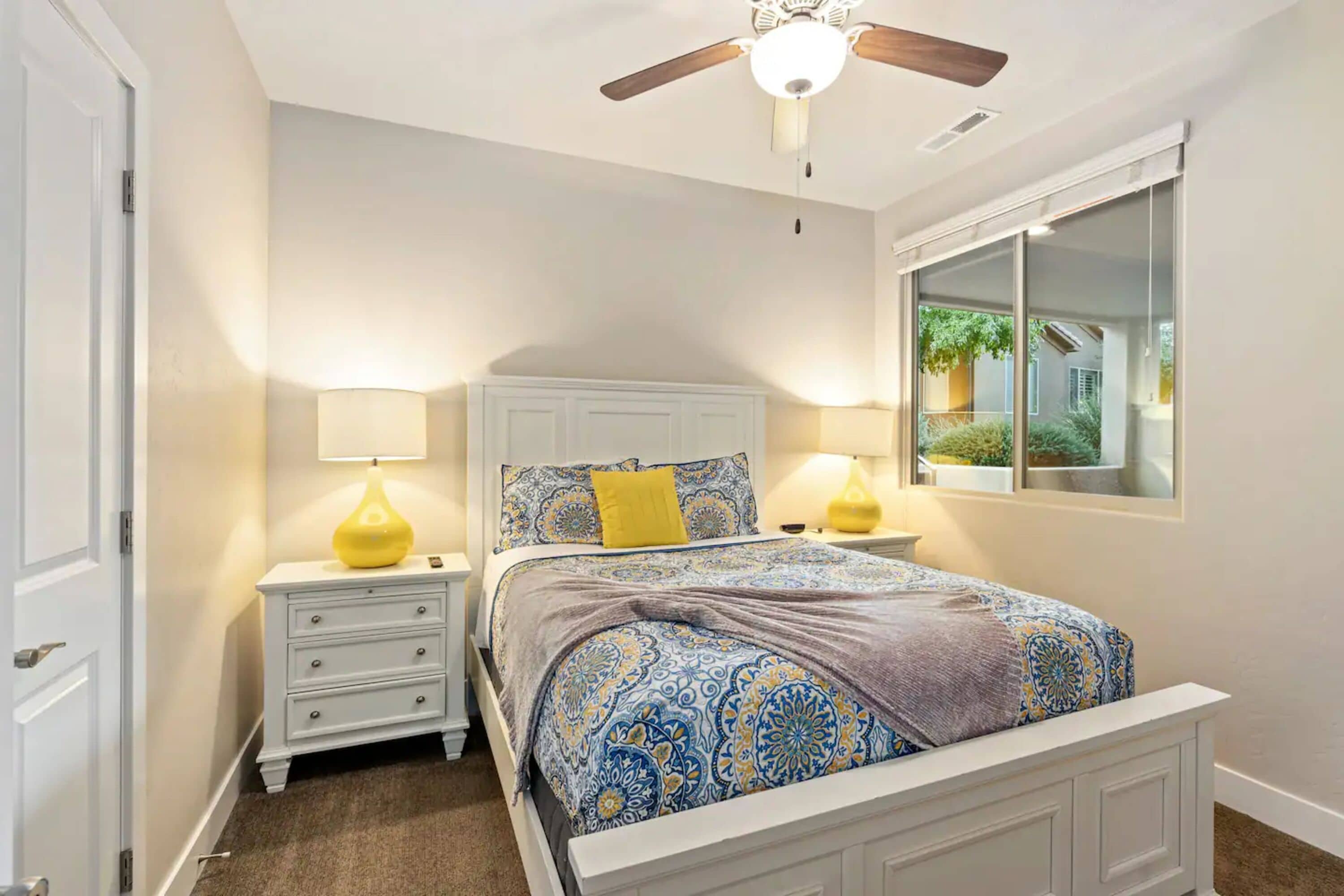 Free WiFi, individually decorated, individually furnished, bed sheets