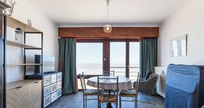 1 bedroom accommodation in Sint Idesbald