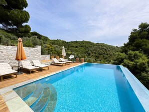 Pool - Damari Whispering Pines Villa Skiathos, stylish 3bedroom villa with private pool (Skiathos)