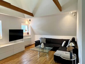 Televisie en een stereo