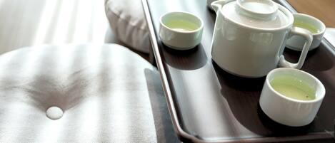 Around Presidential Suite | Living area