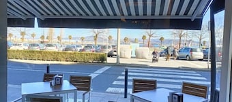 Miramar Suites