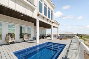 Pool - Bourbon Bay - Beachfront with Private Pool (Grand Isle)