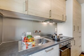 Family Chalet, Multiple Bedrooms, Mountainside (Casa Clelia) | Private kitchen | Fridge, oven, stovetop, coffee/tea maker - Casa Clelia (Centovalli)