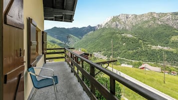 Familienchalet, Mehrere Schlafzimmer, Bergseite (Casa Clelia) | Unterkunftsgelände