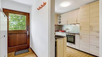 Family Chalet, Multiple Bedrooms, Mountainside (Casa Clelia) | Private kitchen | Fridge, oven, stovetop, coffee/tea maker