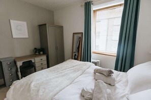 2 Schlafzimmer, Bügeleisen/Bügelbrett, WLAN, Bettwäsche