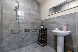Dusche, Haartrockner