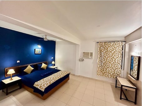 Deluxe Double Room | Free WiFi