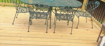 Newly Renovated 3-bedroom house in delightful Marietta/East Cobb