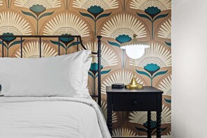 1 habitación, tabla de planchar con plancha, wifi y ropa de cama