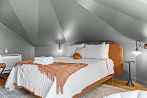 4 chambres, fer et planche à repasser, Wi-Fi, draps fournis