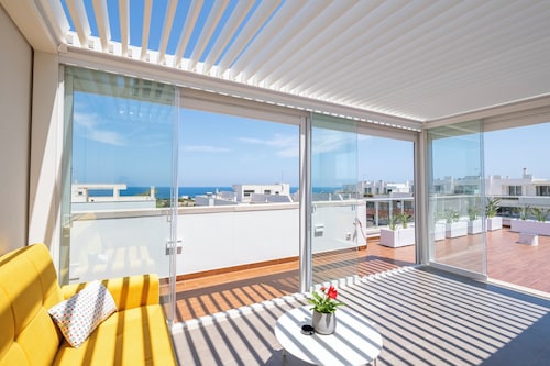 White Coast Relax & Stay