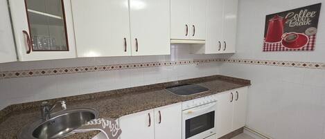 Fridge, microwave, oven, coffee/tea maker