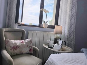 3 bedrooms, iron/ironing board, free WiFi, bed sheets - Lidya's House - 36802 (Entrambasaguas)