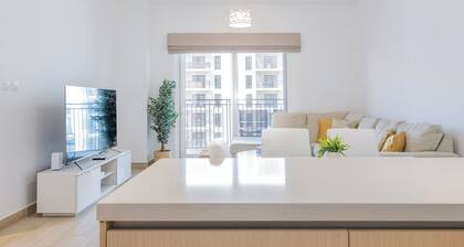 Bloomfields Luxurious 2Br Water Edge