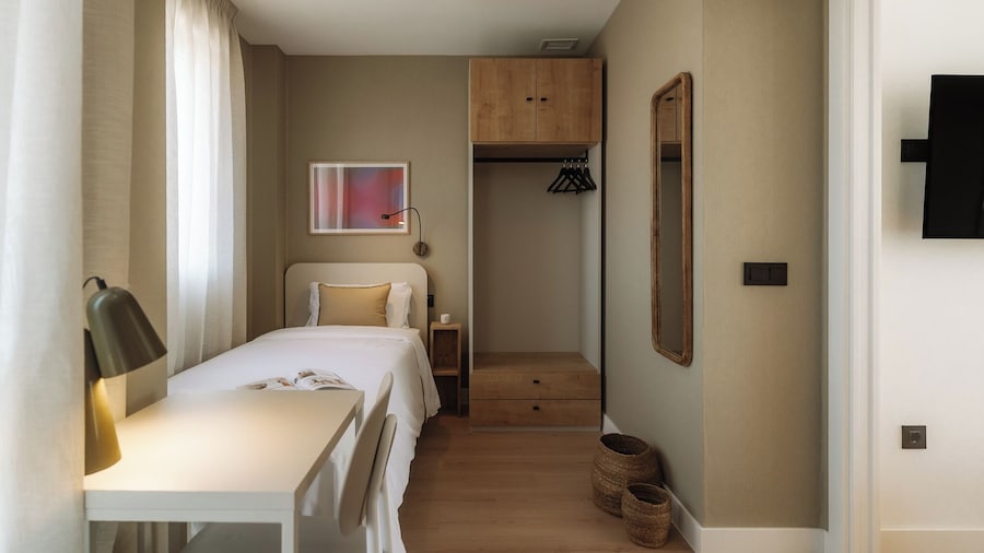 Via Monte Apartments