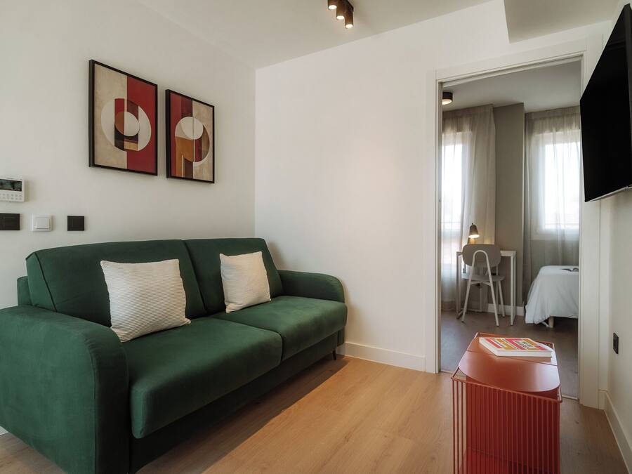 Apartment, 1 Bedroom, Accessible, Balcony | Living area