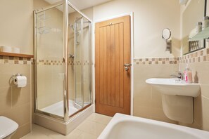 独立别墅 | 浴室 | 免费洗浴用品、吹风机、毛巾、肥皂