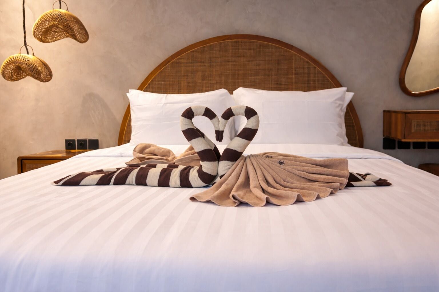 Minibar, in-room safe, free WiFi