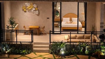 Deluxe Double Room, Pool View | Minibar, in-room safe, free WiFi