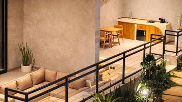 Deluxe Double Room, Pool View | Premium bedding, minibar, in-room safe, free WiFi