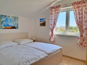 2 室のベッドルーム、WiFi、ベッドシーツ