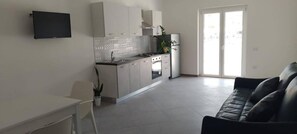 Flat-screen TV - Tenuta Nonna Peppa Luxury apartment (Centola)