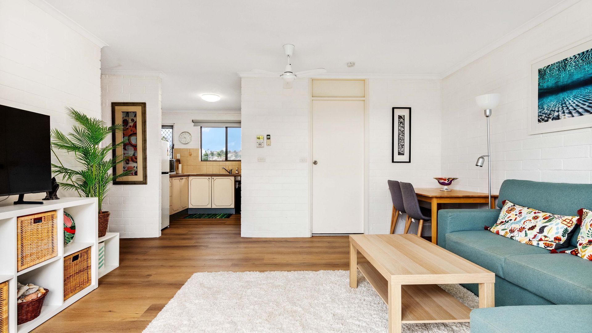 Coastal Comfort In Batehaven - Long Beach