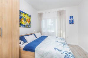 2 Schlafzimmer, Bügeleisen/Bügelbrett, WLAN, Bettwäsche