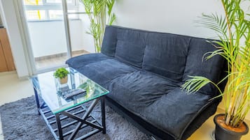 Studio, City View | Living area