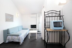 1 室のベッドルーム、WiFi、ベッドシーツ