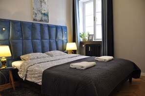 Apartment (6) | Individually decorated, individually furnished, iron/ironing board - Apartamenty Sun & Snow Klasztorna 8 (Poznan)